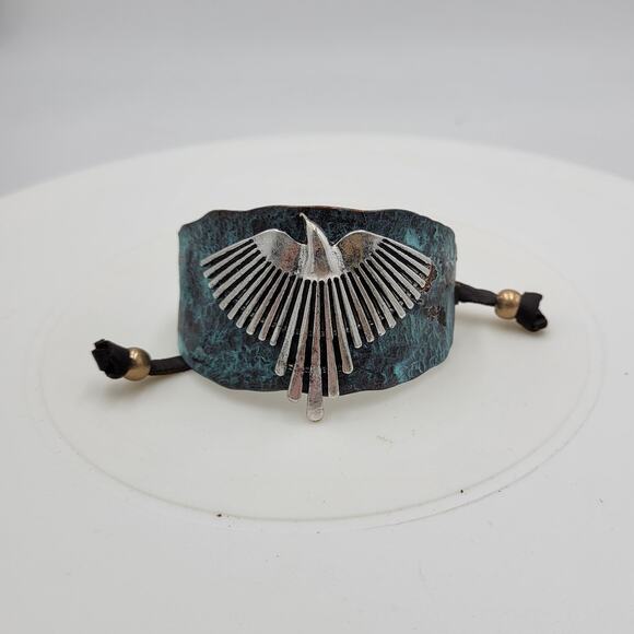 Vtg Native Thunderbird Cuff Bracelet 9" Hammered Green Silver Leather Phoenix - Picture 1 of 12
